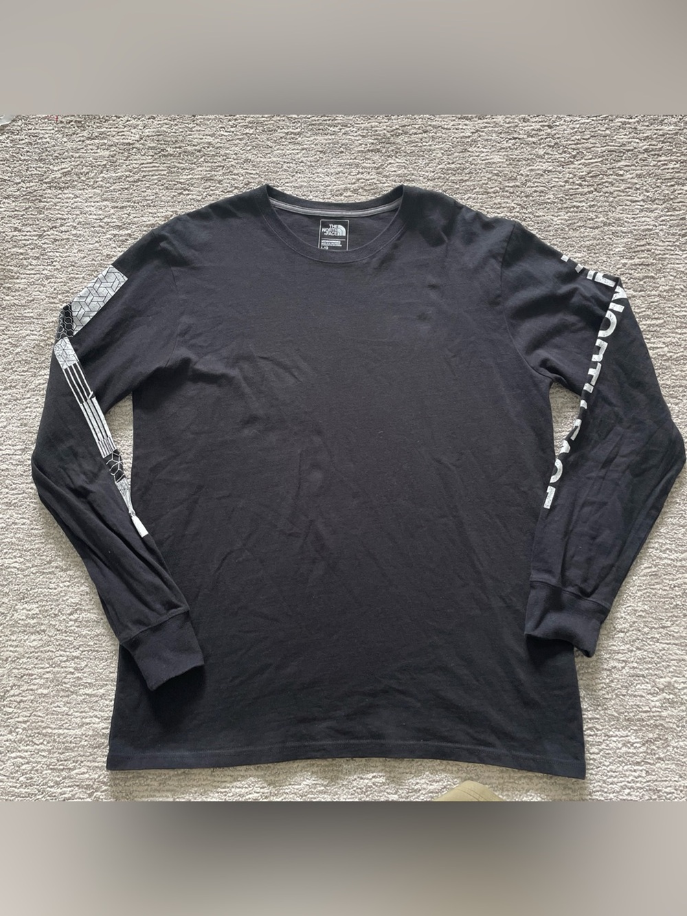 The North Face Mens Black Long Sleeve T-Shirt Graphic Sleeve Print Size Large